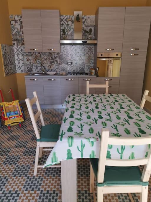 Ferienwohnung Na Za Rosa Porto Empedocle Exterior foto